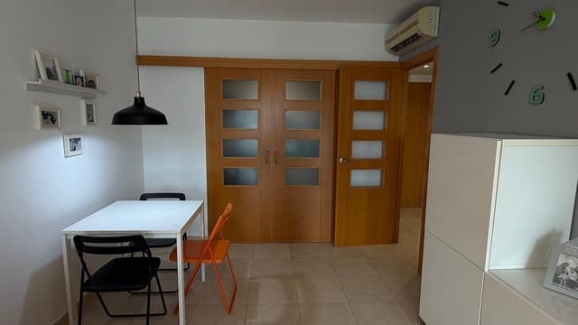 Appartement de 1 chambre à louer à Benidorm avec piscine garage - 1 200 € (Ref: 10044850)