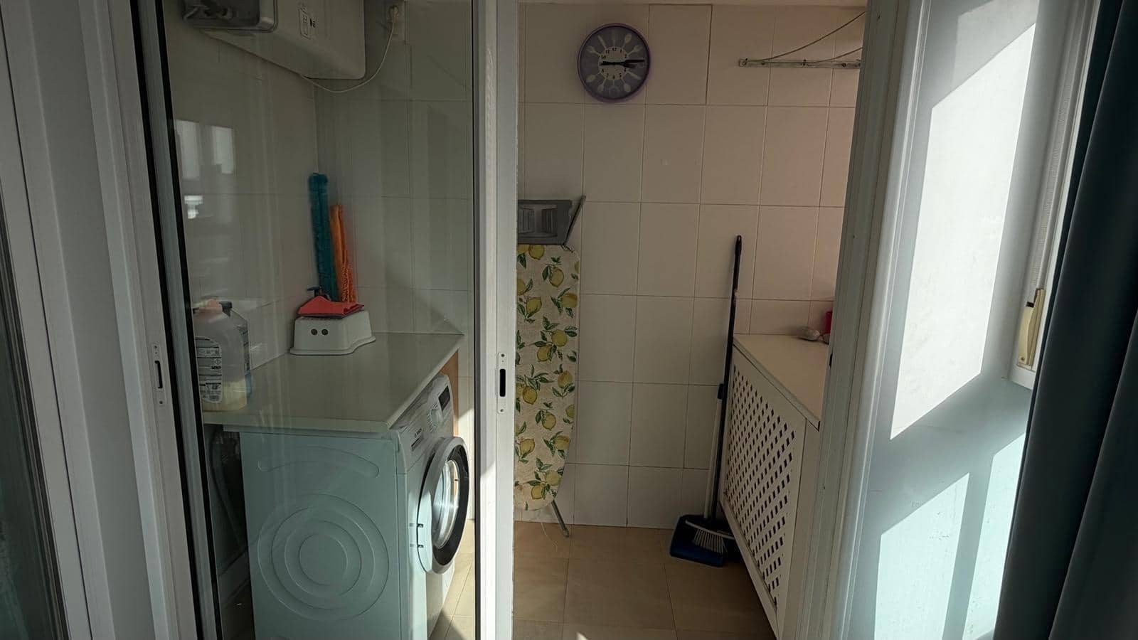 1 bedroom Apartment for rent in Benidorm with pool garage - € 1,200 (Ref: 10044850)