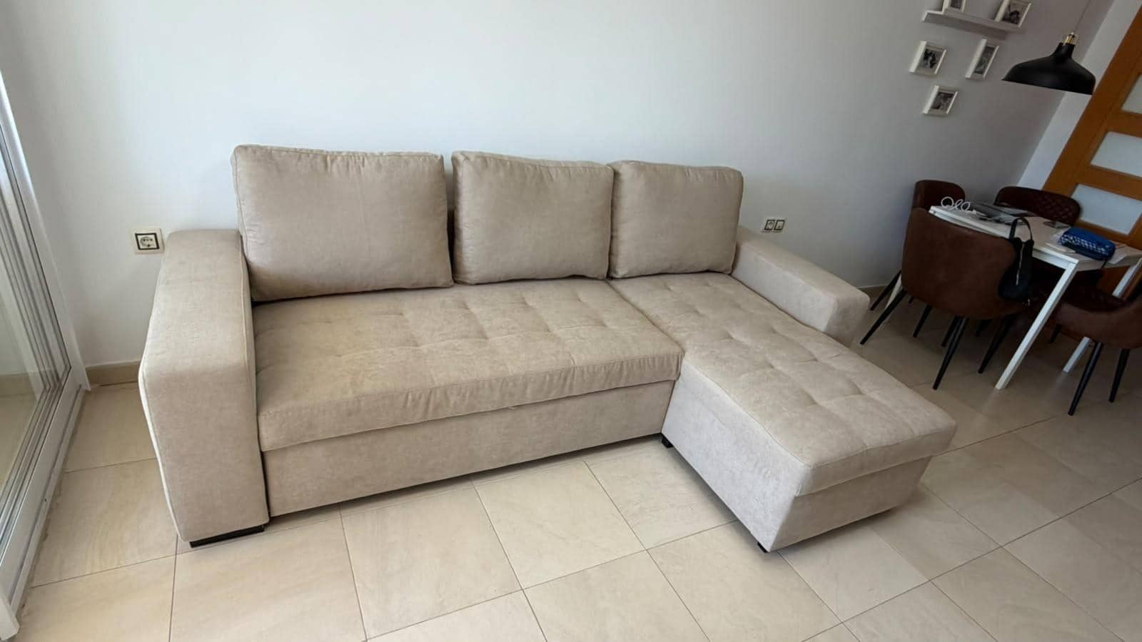 1 bedroom Apartment for rent in Benidorm with pool garage - € 1,200 (Ref: 10044850)