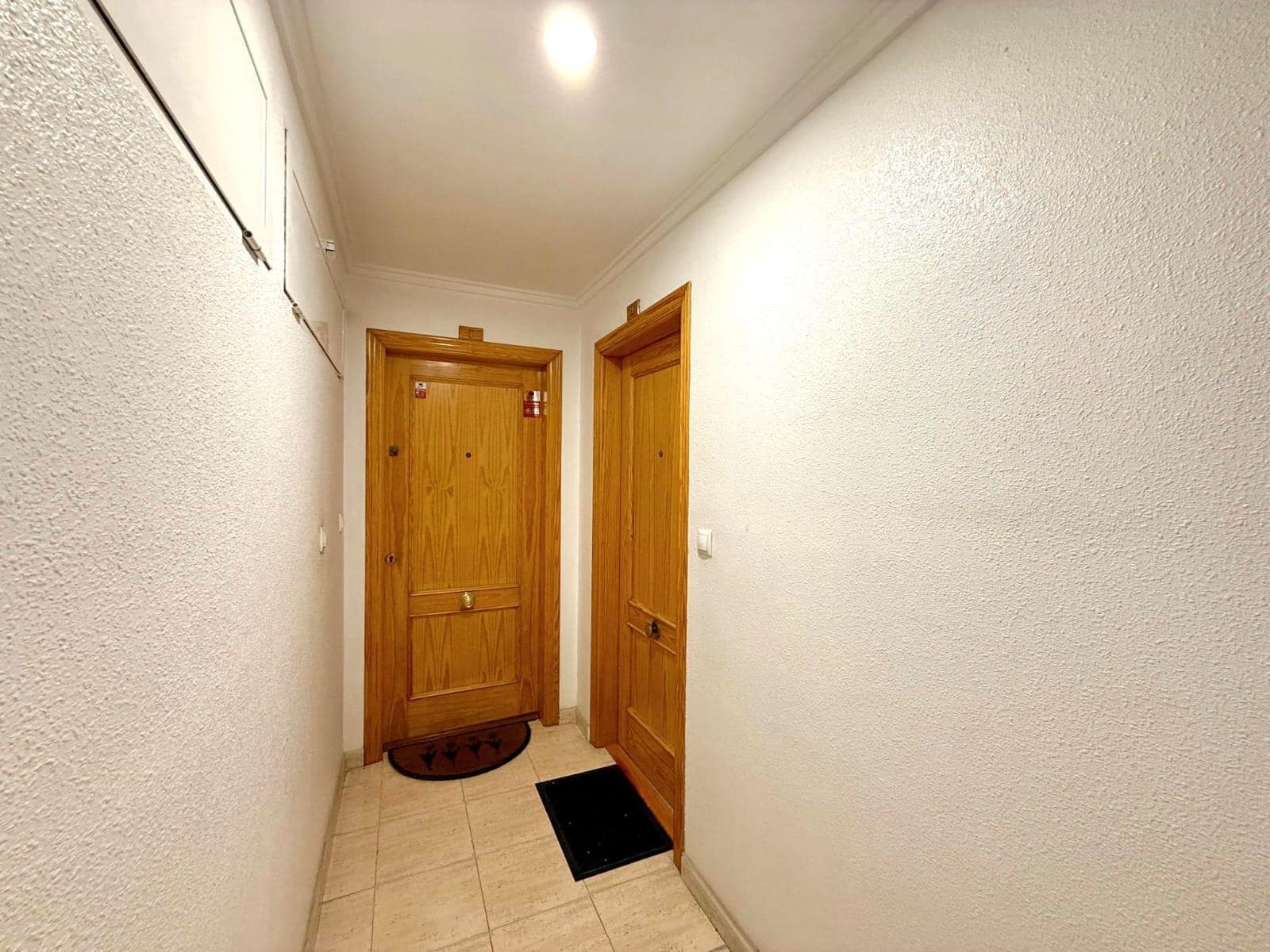 1 soveværelse Lejlighed til salg i Torrevieja med swimmingpool - € 159.900 (Ref: 10047354)