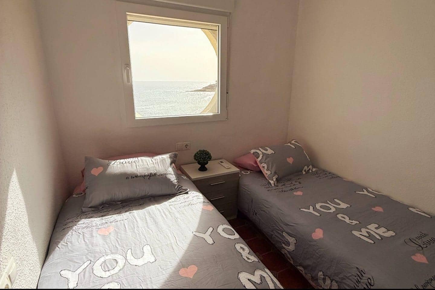 4 soverom Rekkehus til leie i El Campello med svømmebasseng garasje - € 2 000 (Ref: 10047355)