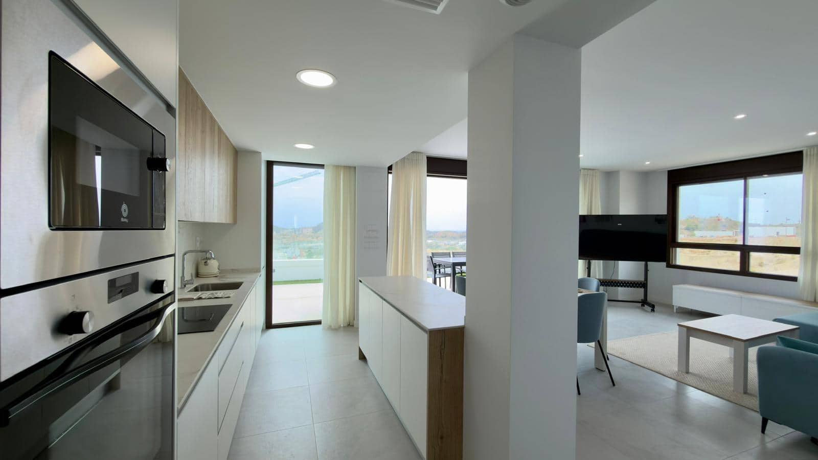 3 Zimmer Apartment zu vermieten in Finestrat mit Pool Garage - 2.100 € (Ref: 10047356)