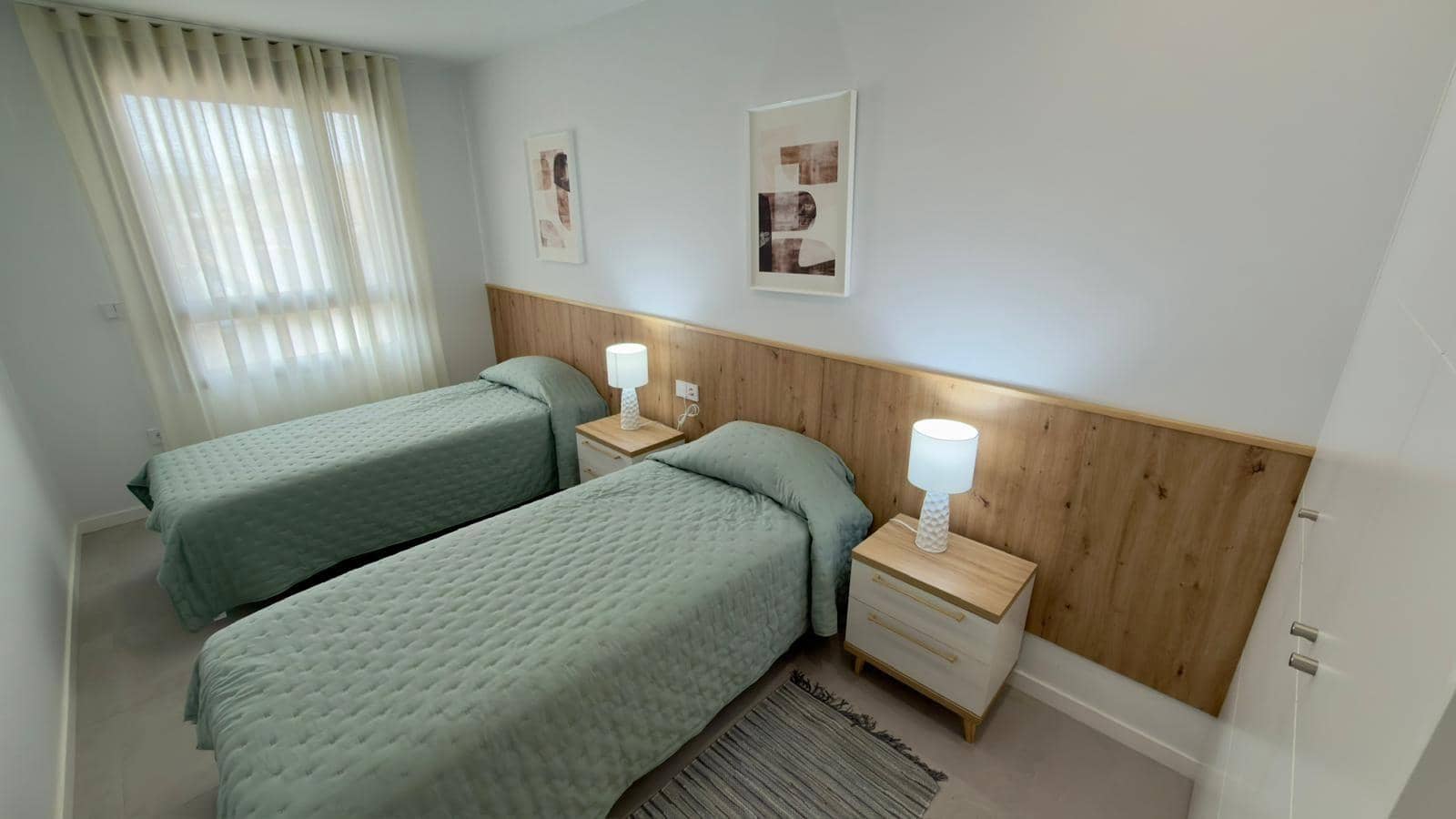 3 Zimmer Apartment zu vermieten in Finestrat mit Pool Garage - 2.100 € (Ref: 10047356)