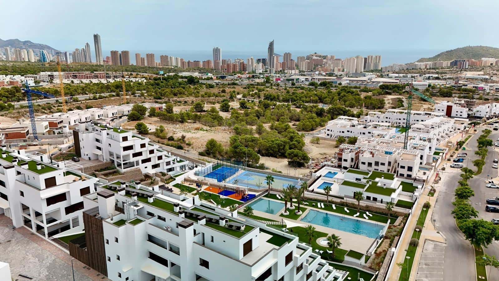 3 Zimmer Apartment zu vermieten in Finestrat mit Pool Garage - 2.100 € (Ref: 10047356)