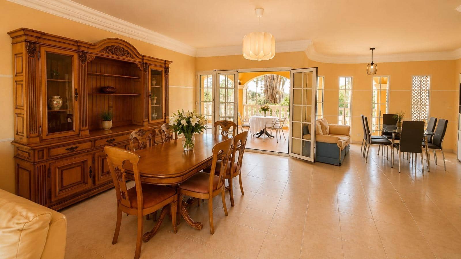 3 bedroom Villa for sale in La Manga del Mar Menor with pool garage - € 780,000 (Ref: 10049320)