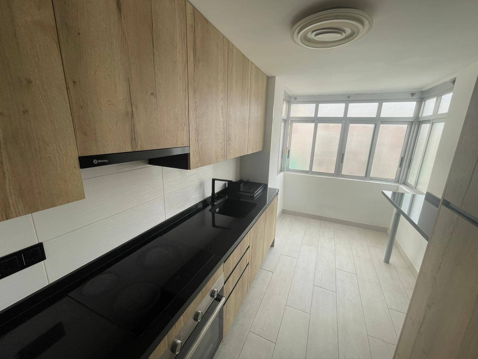 3 makuuhuone Asunto vuokrattavana paikassa Alicante kaupunki - 950 € (Ref: 10055322)