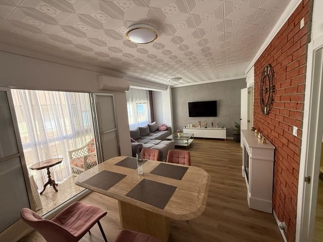 3 soveværelse Lejlighed til salg i Alicante by - € 199.000 (Ref: 10055323)