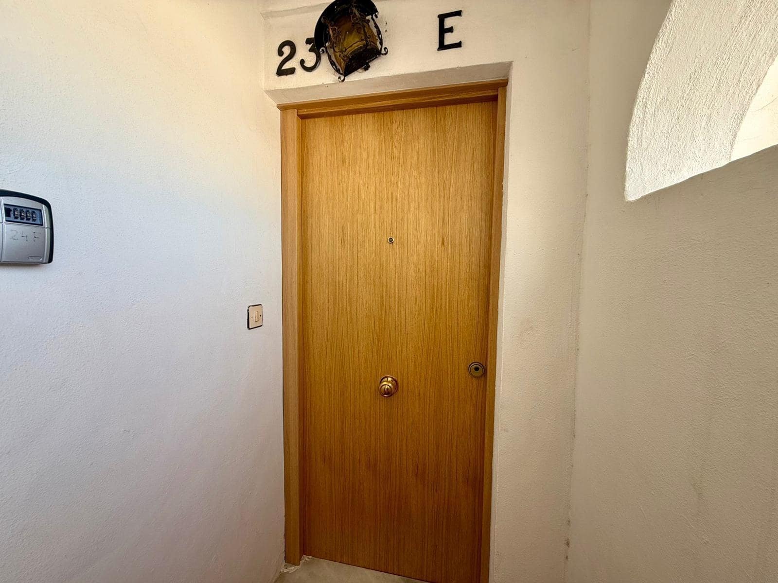 1 bedroom Penthouse for sale in Torrevieja with pool - € 139,900 (Ref: 10055325)