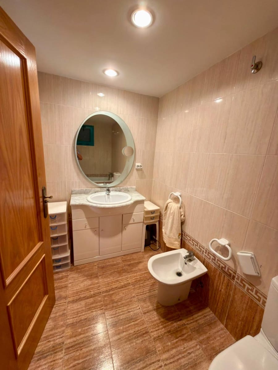 1 makuuhuone Asunto myytävänä paikassa La Villajoyosa / Vila Joiosa mukana uima-altaan - 210 000 € (Ref: 10059172)
