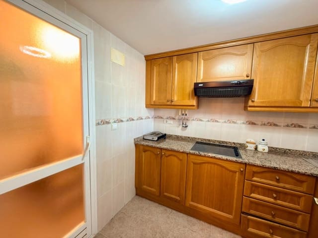 1 makuuhuone Asunto myytävänä paikassa La Villajoyosa / Vila Joiosa mukana uima-altaan - 210 000 € (Ref: 10059172)