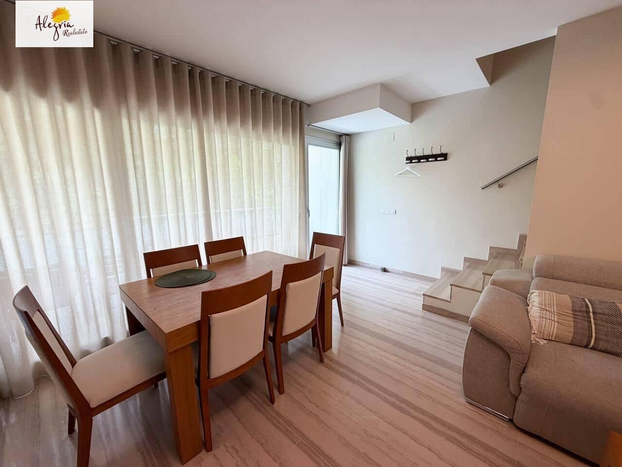 4 sovrum Villa till salu i Chiva med pool garage - 459 000 € (Ref: 10062037)