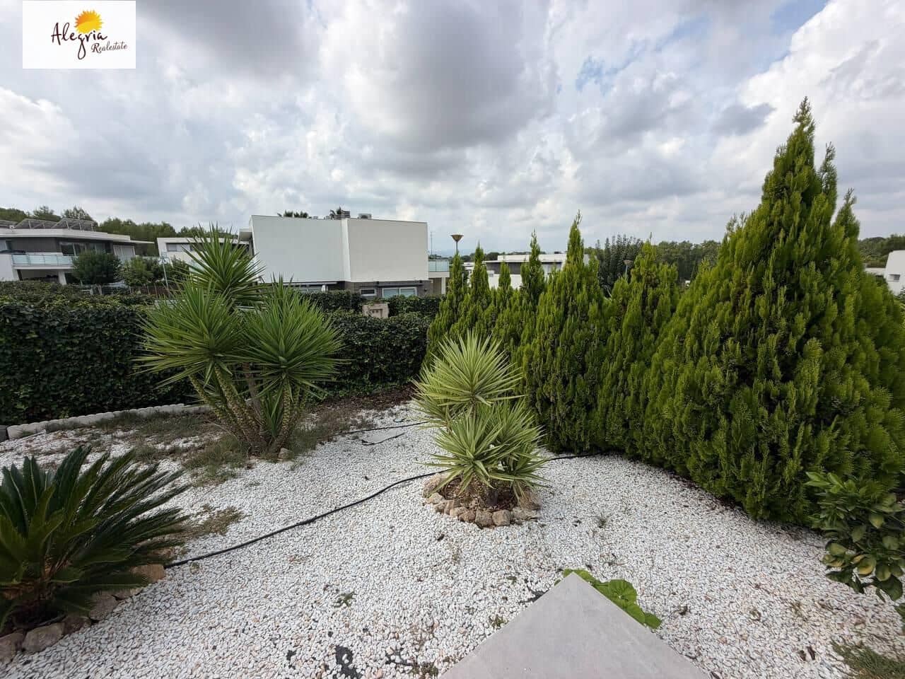 4 sovrum Villa till salu i Chiva med pool garage - 459 000 € (Ref: 10062037)