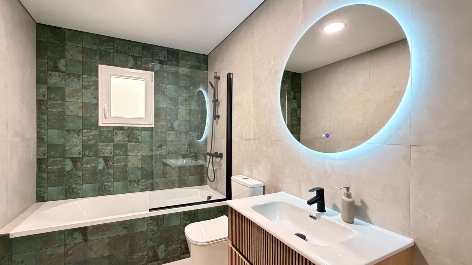 Apartamento de 3 habitaciones en Torrevieja en venta - 259.900 € (Ref: 10062039)