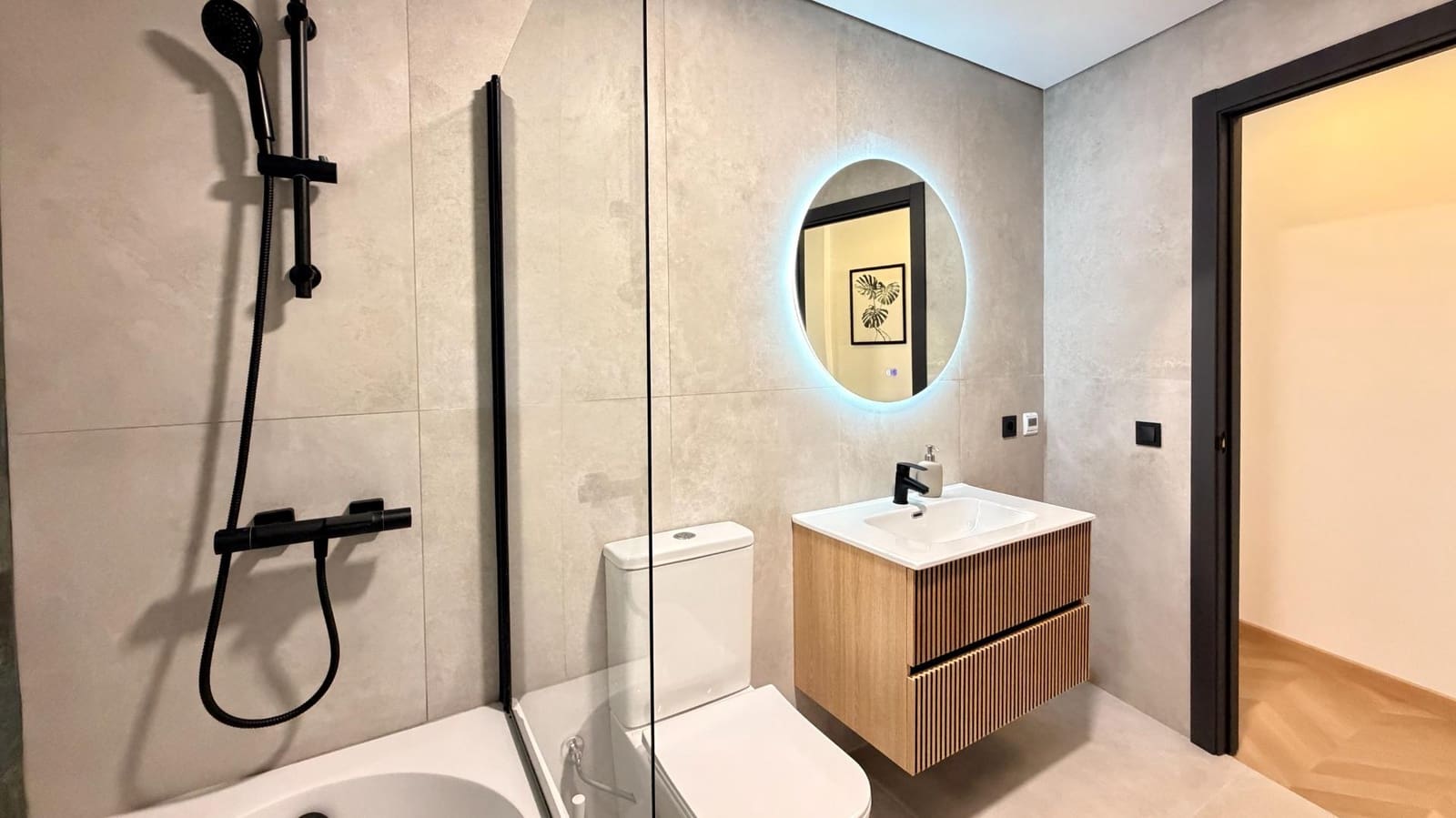 Apartamento de 3 habitaciones en Torrevieja en venta - 259.900 € (Ref: 10062039)