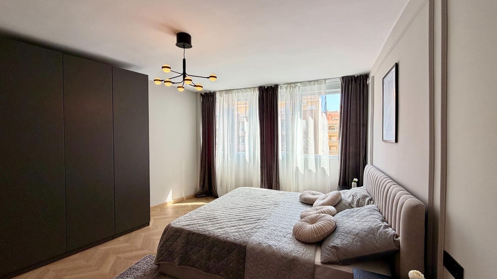Apartamento de 3 habitaciones en Torrevieja en venta - 259.900 € (Ref: 10062039)