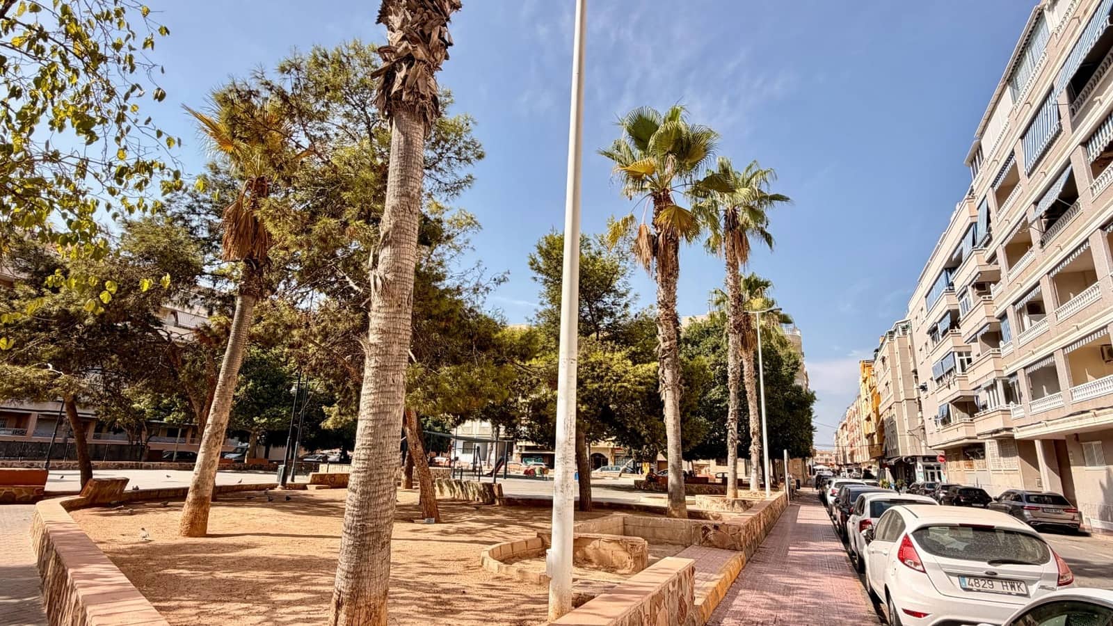 Apartamento de 3 habitaciones en Torrevieja en venta - 259.900 € (Ref: 10062039)