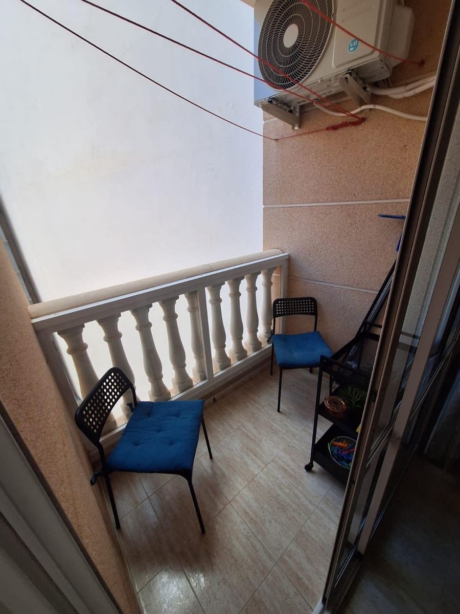 3 chambre Appartement à vendre à Torrevieja avec piscine garage - 190 000 € (Ref: 10064706)