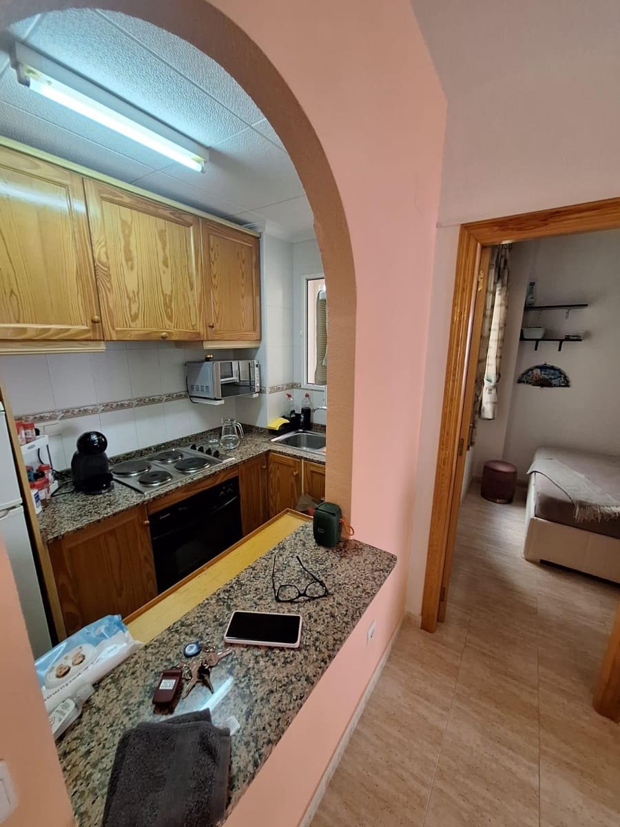 3 chambre Appartement à vendre à Torrevieja avec piscine garage - 190 000 € (Ref: 10064706)