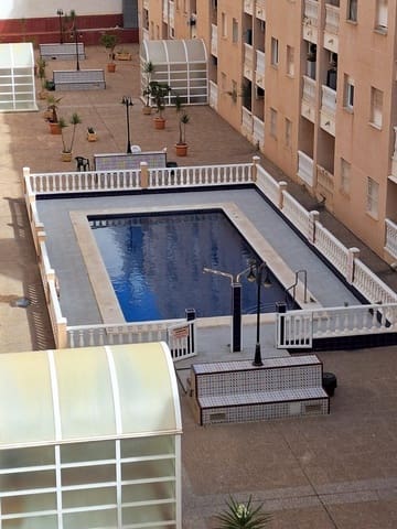 3 chambre Appartement à vendre à Torrevieja avec piscine garage - 190 000 € (Ref: 10064706)