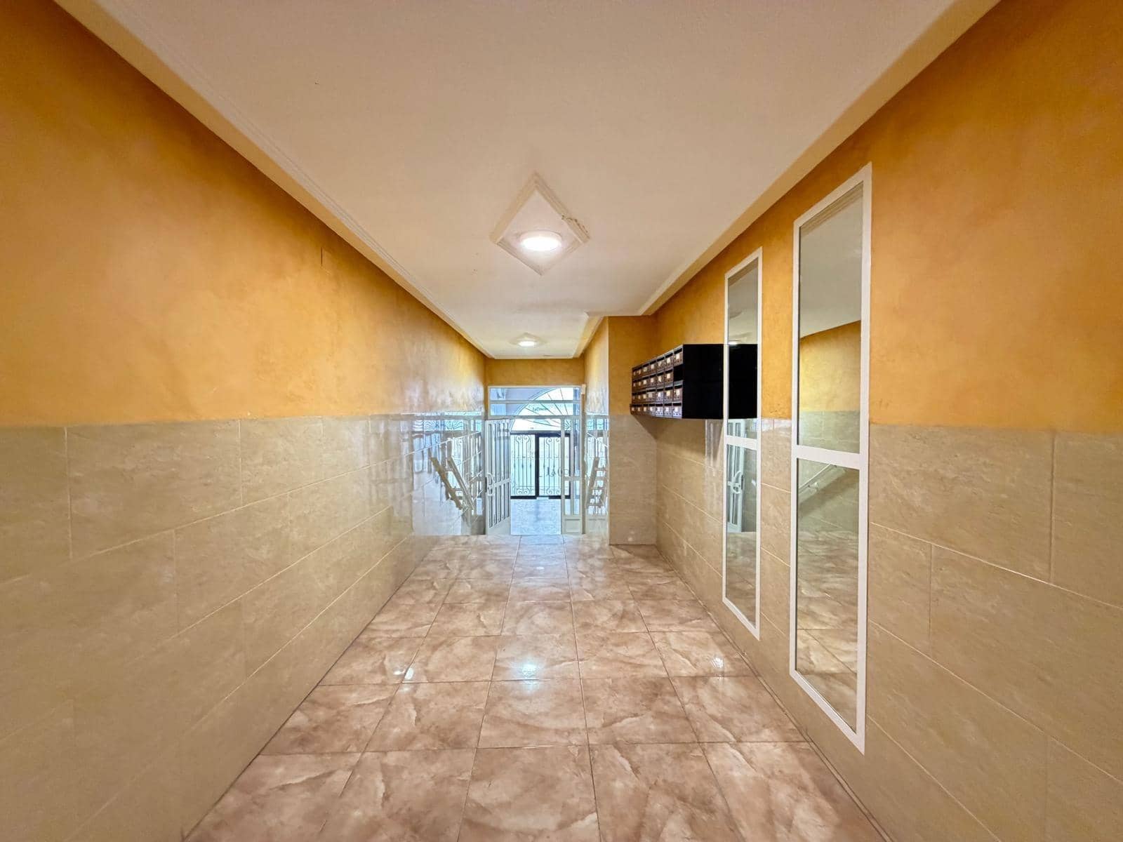 2 soverom Leilighet til salgs i Torrevieja - € 179 900 (Ref: 10064708)