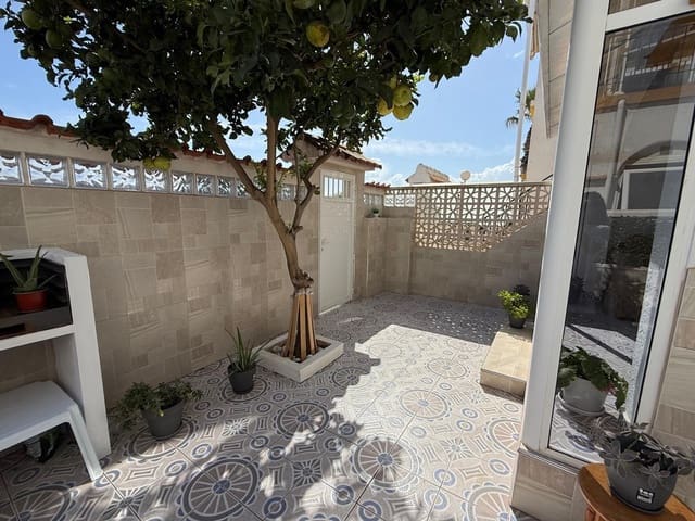 2 slaapkamer Bungalow te koop in El Chaparral - La Siesta - La Torreta, Torrevieja met zwembad - € 139.900 (Ref: 10067985)