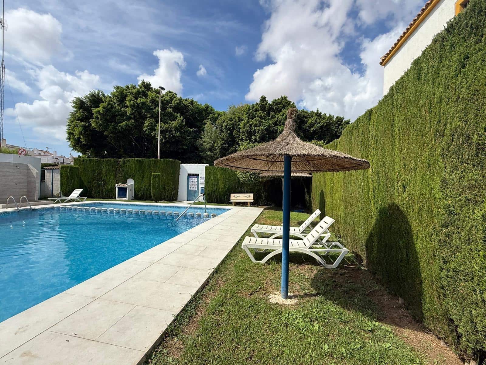 2 slaapkamer Bungalow te koop in Torrevieja met zwembad - € 139.900 (Ref: 10067985)