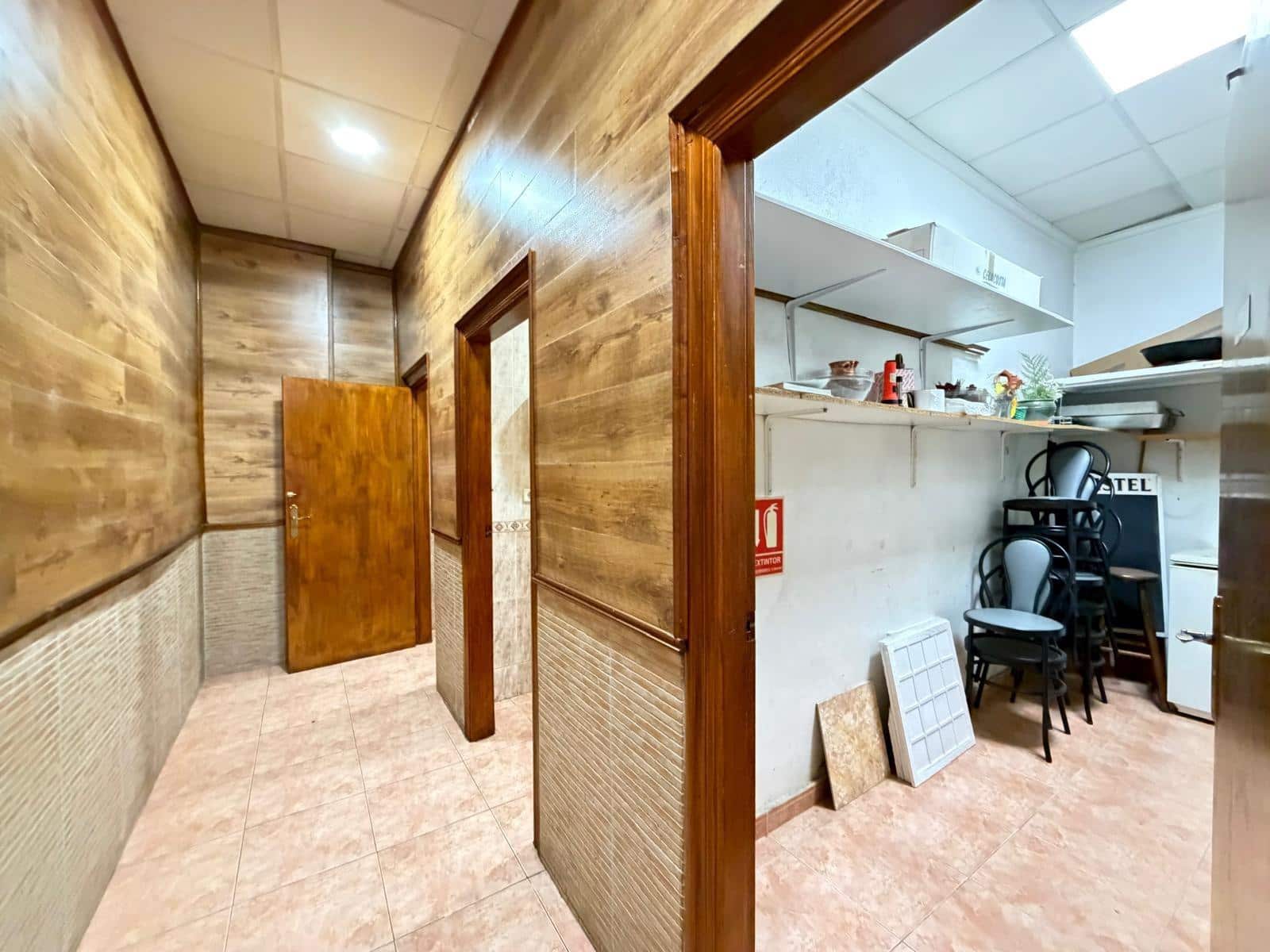 Komercyjne na sprzedaż w Torrevieja - 149 000 € (Ref: 10076462)