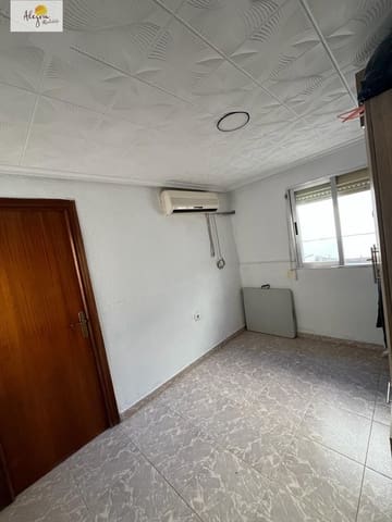 3 quarto Apartamento para venda em Torrent - 137 000 € (Ref: 10076463)