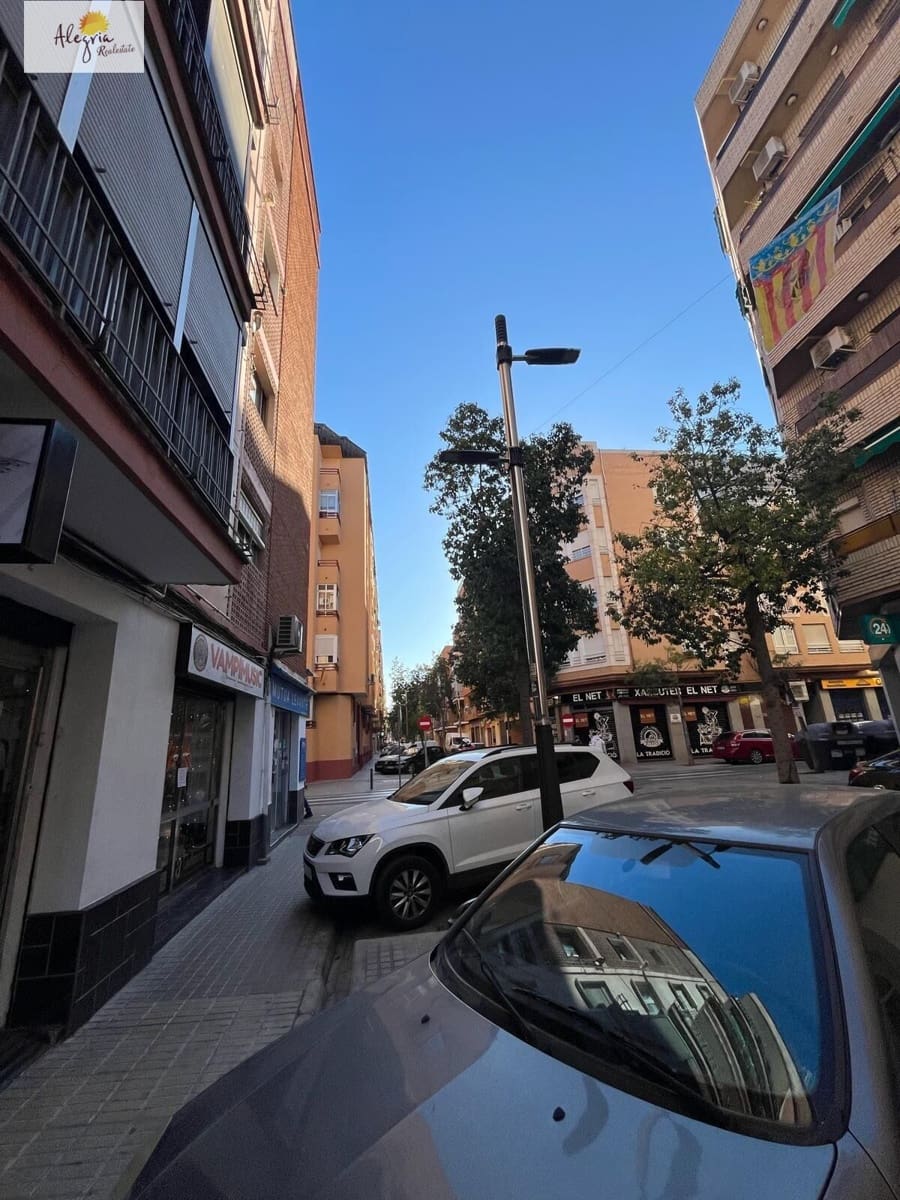3 quarto Apartamento para venda em Torrent - 137 000 € (Ref: 10076463)