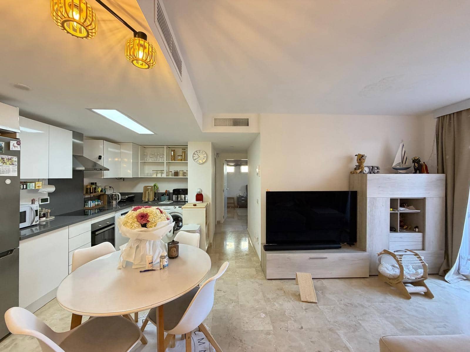 3 bedroom Apartment for sale in Punta Prima with pool garage - € 389,900 (Ref: 10076464)