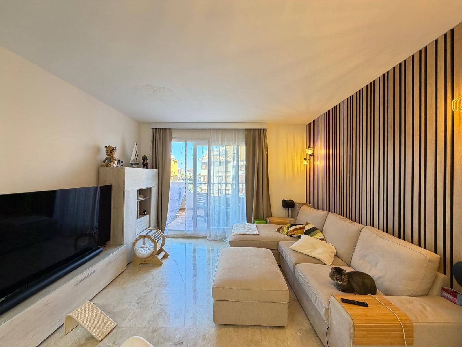 3 bedroom Apartment for sale in Punta Prima with pool garage - € 389,900 (Ref: 10076464)