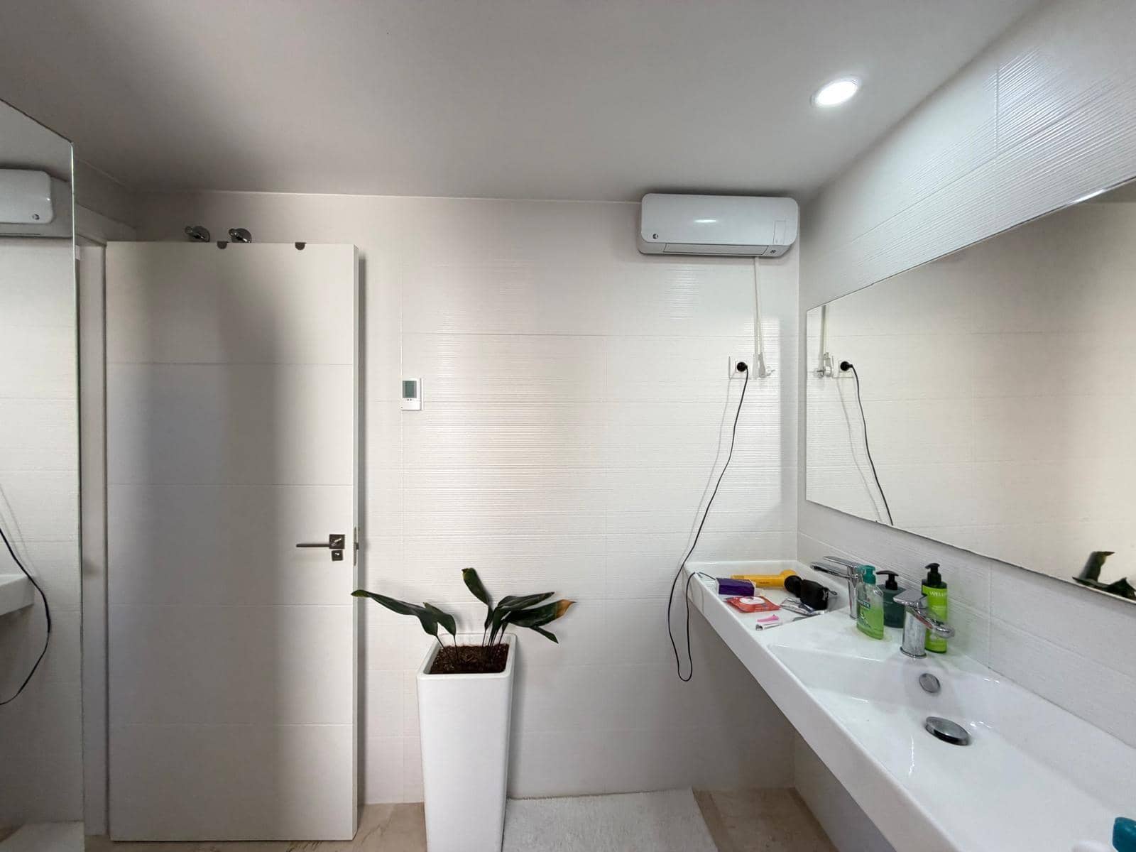 3 bedroom Apartment for sale in Punta Prima with pool garage - € 389,900 (Ref: 10076464)