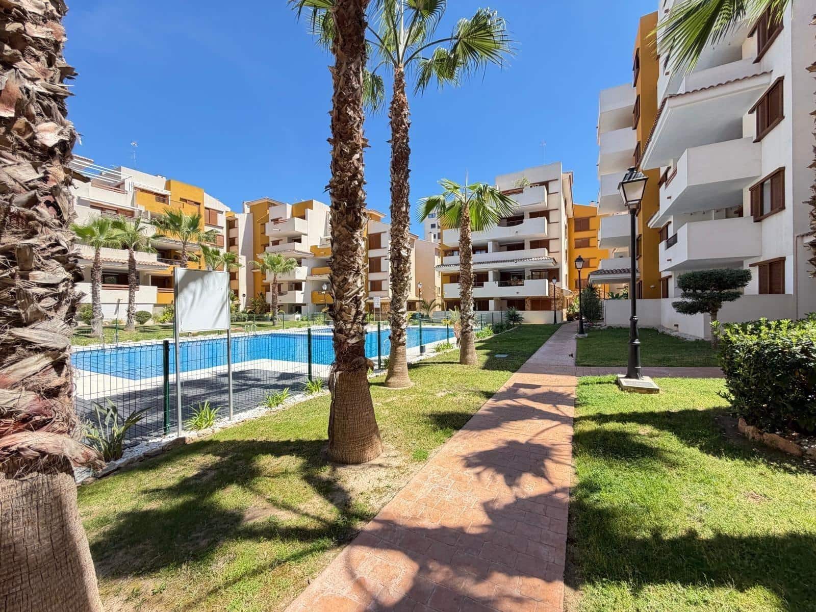3 bedroom Apartment for sale in Punta Prima with pool garage - € 389,900 (Ref: 10076464)