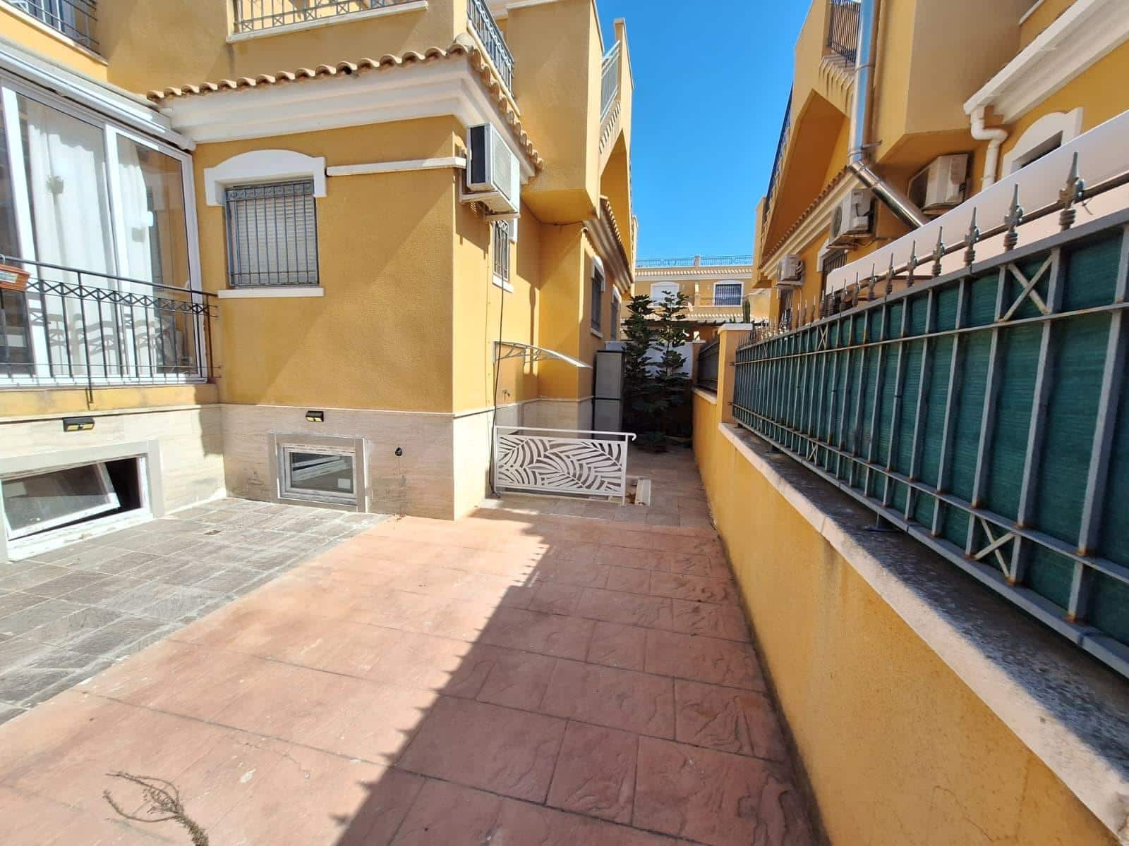 3 bedroom Apartment for sale in Aguas Nuevas with pool - € 259,000 (Ref: 10076465)
