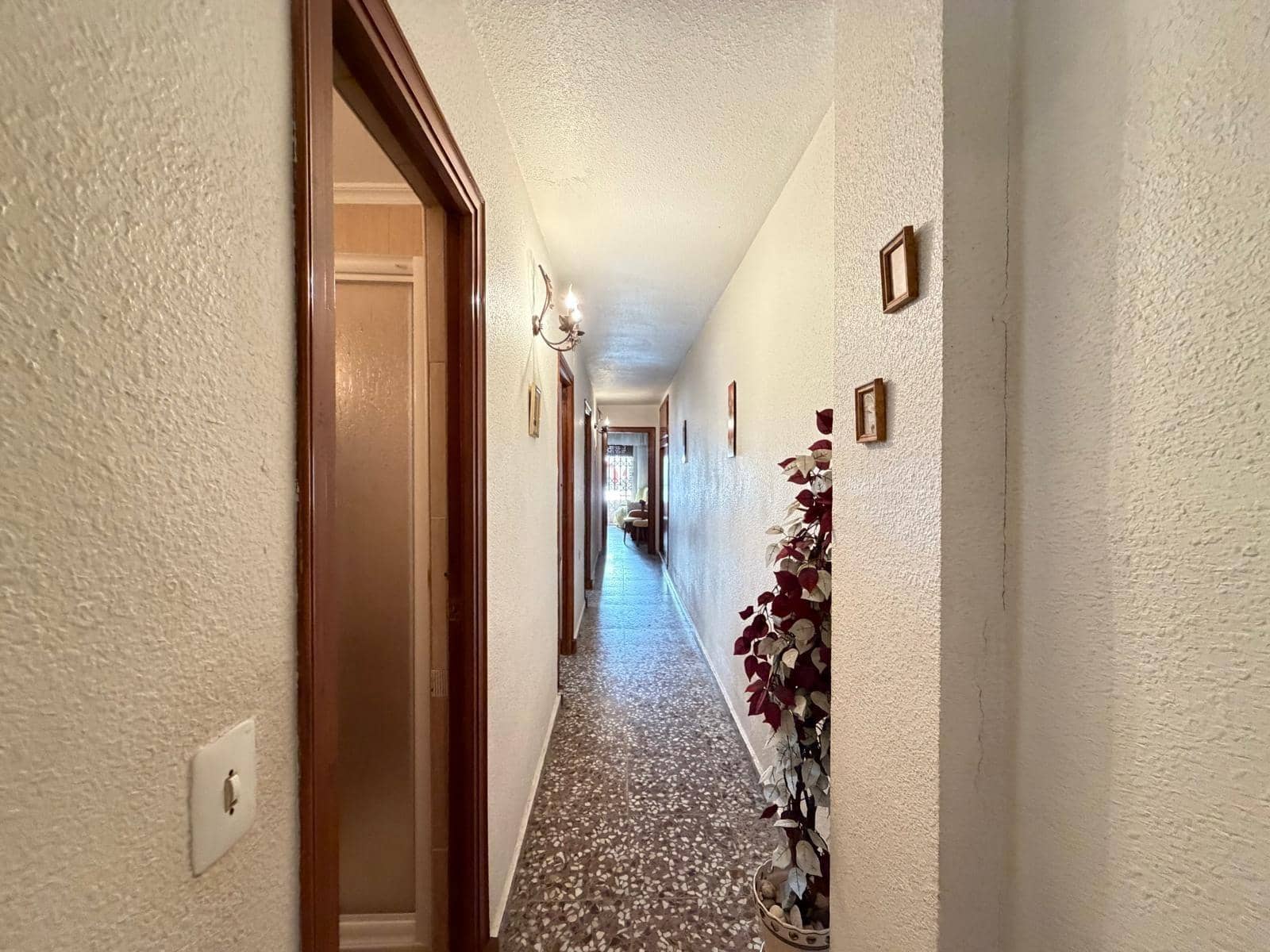 3 quarto Apartamento para venda em Torrevieja - 169 900 € (Ref: 10078416)