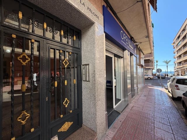 3 quarto Apartamento para venda em Las Piscinas Naturales, Torrevieja - 169 900 € (Ref: 10078416)
