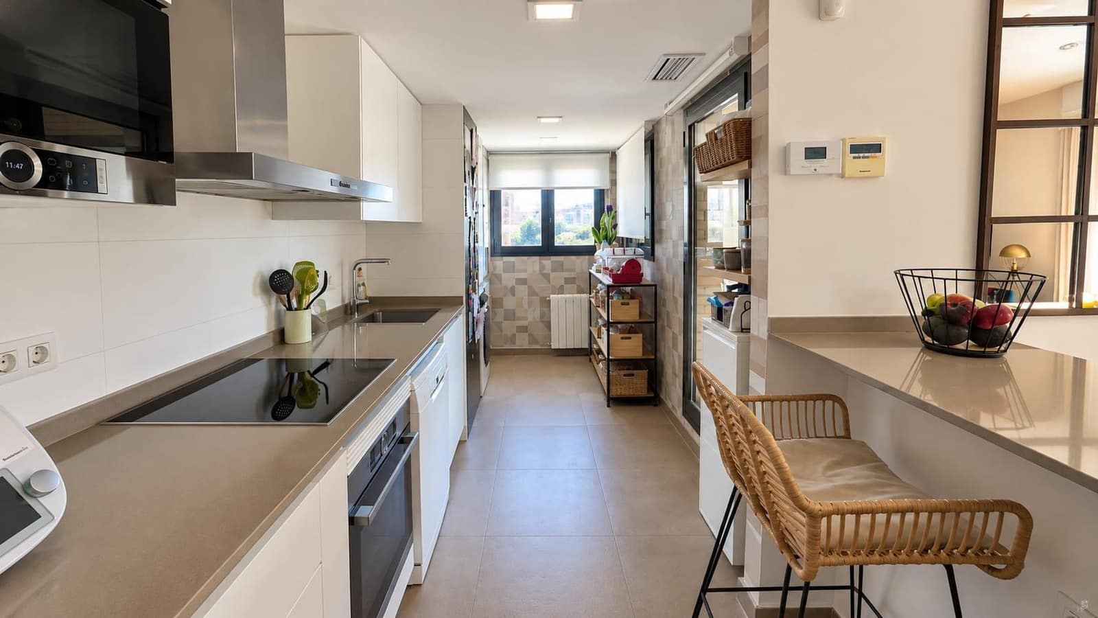 3 quarto Apartamento para venda em Alicante cidade com piscina garagem - 600 000 € (Ref: 10078418)