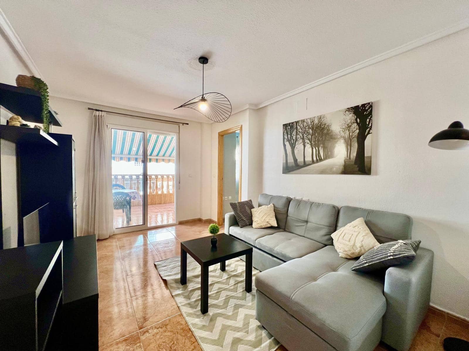 1 bedroom Apartment for sale in Torrevieja with garage - € 126,900 (Ref: 10081266)