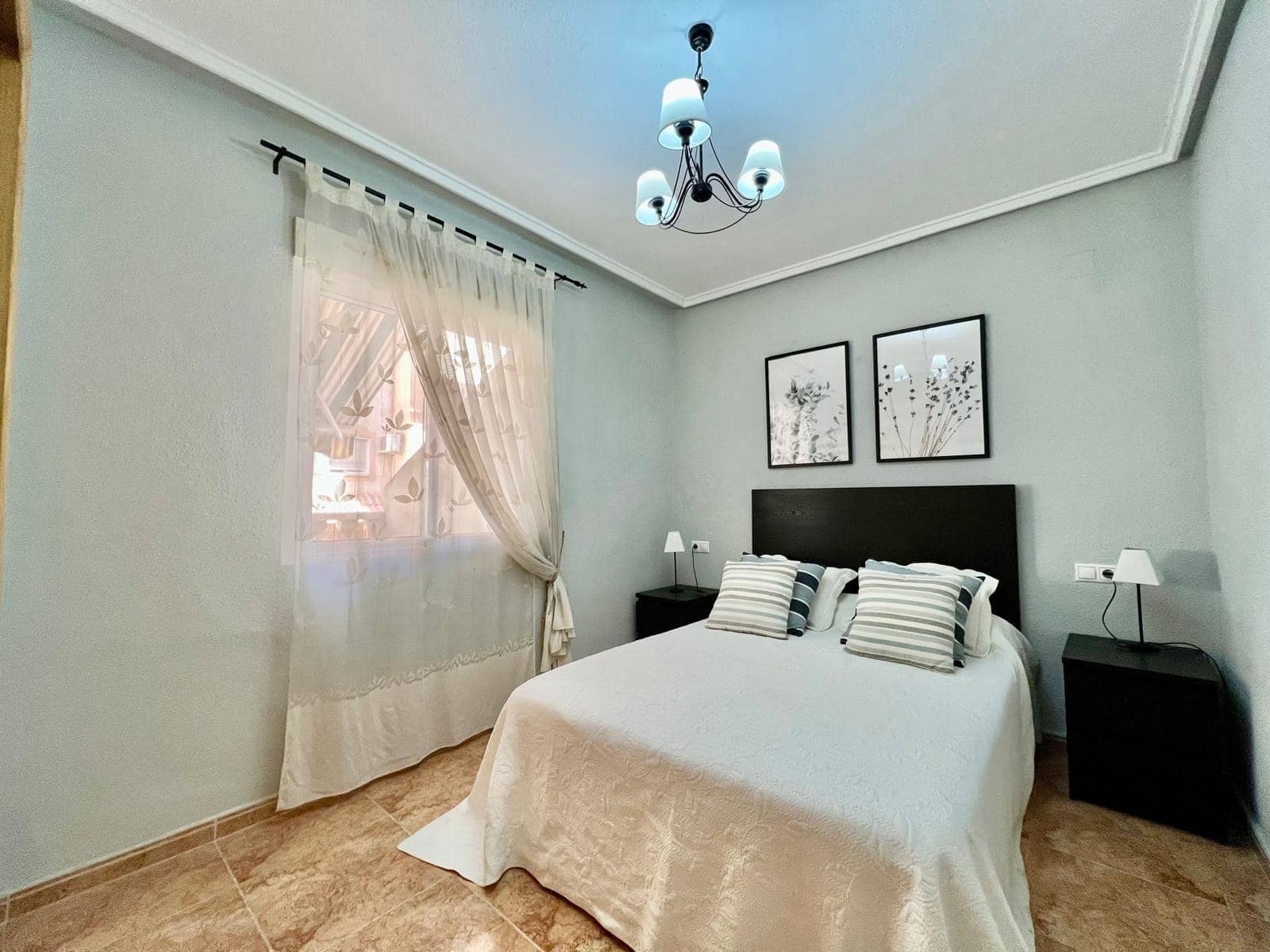 1 bedroom Apartment for sale in Torrevieja with garage - € 126,900 (Ref: 10081266)