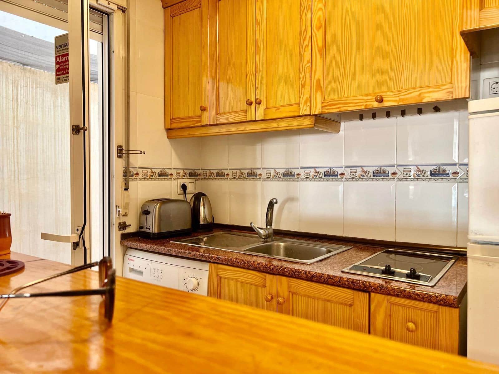 1 bedroom Apartment for sale in Torrevieja with garage - € 126,900 (Ref: 10081266)