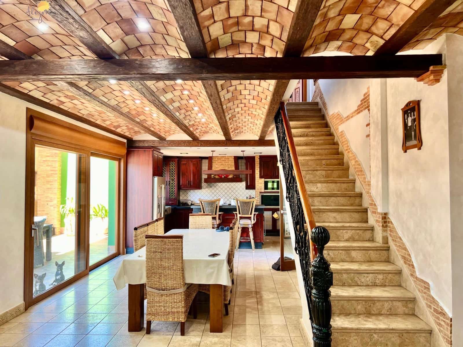 4 slaapkamer Villa te koop in Almoradi met zwembad garage - € 1.180.000 (Ref: 10081267)