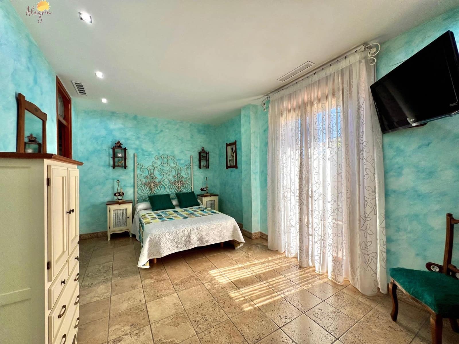 4 slaapkamer Villa te koop in Almoradi met zwembad garage - € 1.180.000 (Ref: 10081267)