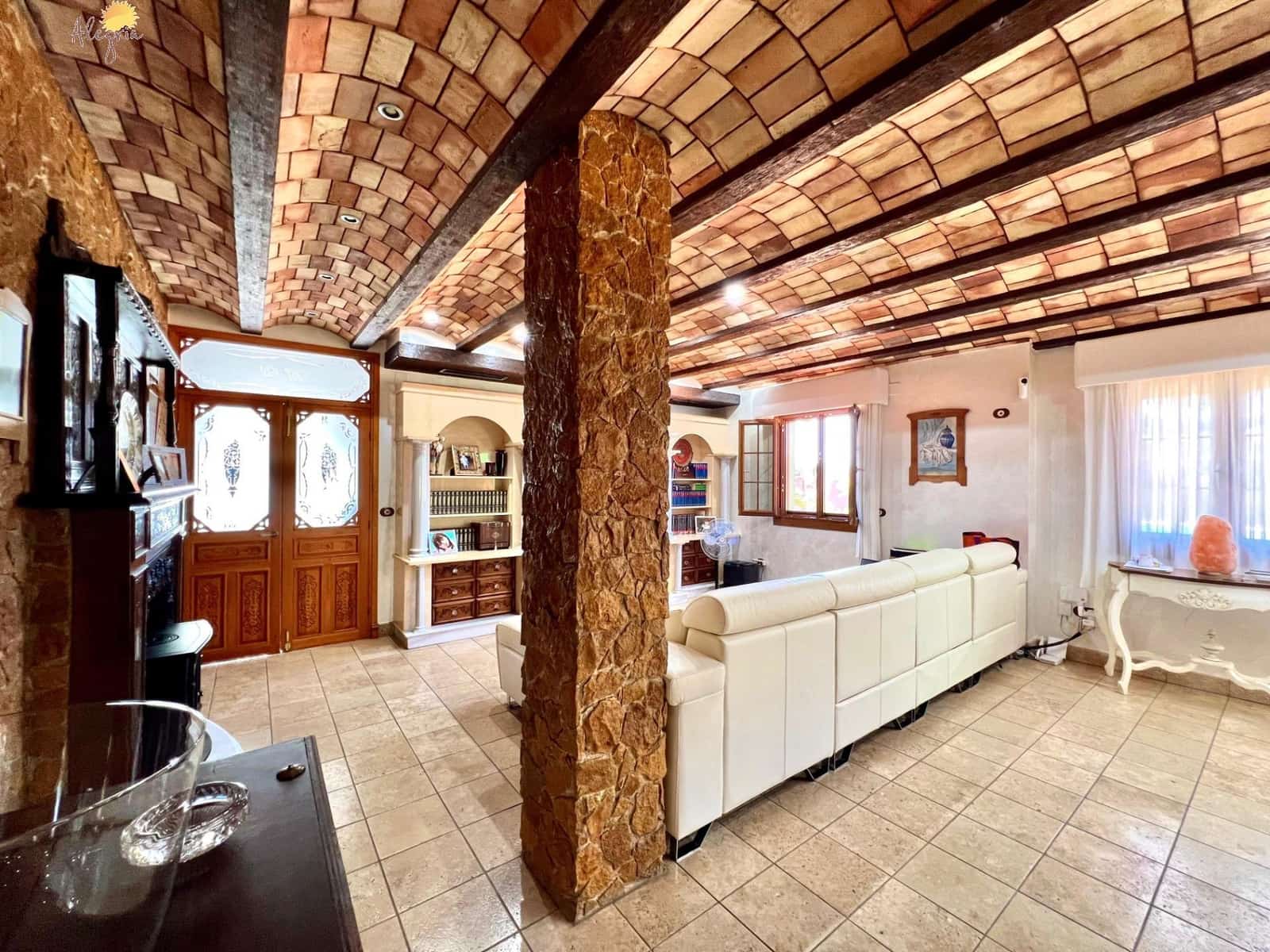 4 slaapkamer Villa te koop in Almoradi met zwembad garage - € 1.180.000 (Ref: 10081267)
