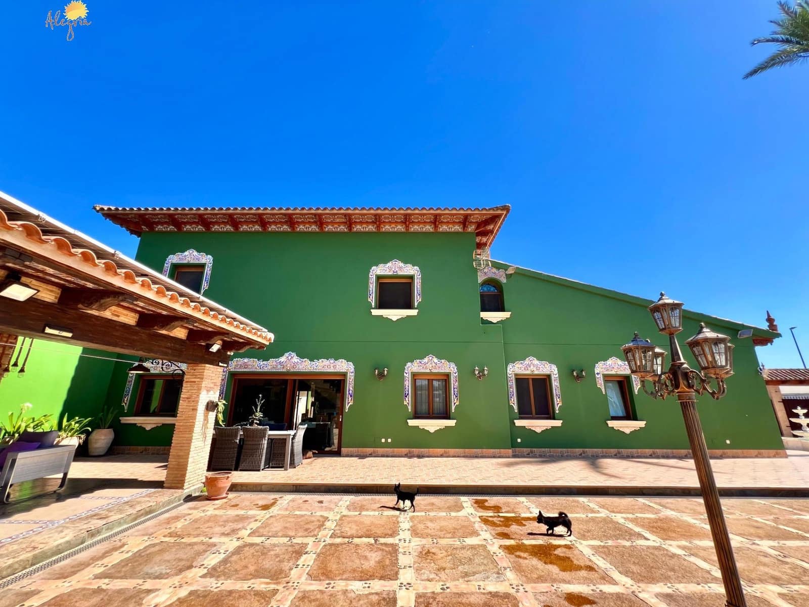 4 slaapkamer Villa te koop in Almoradi met zwembad garage - € 1.180.000 (Ref: 10081267)