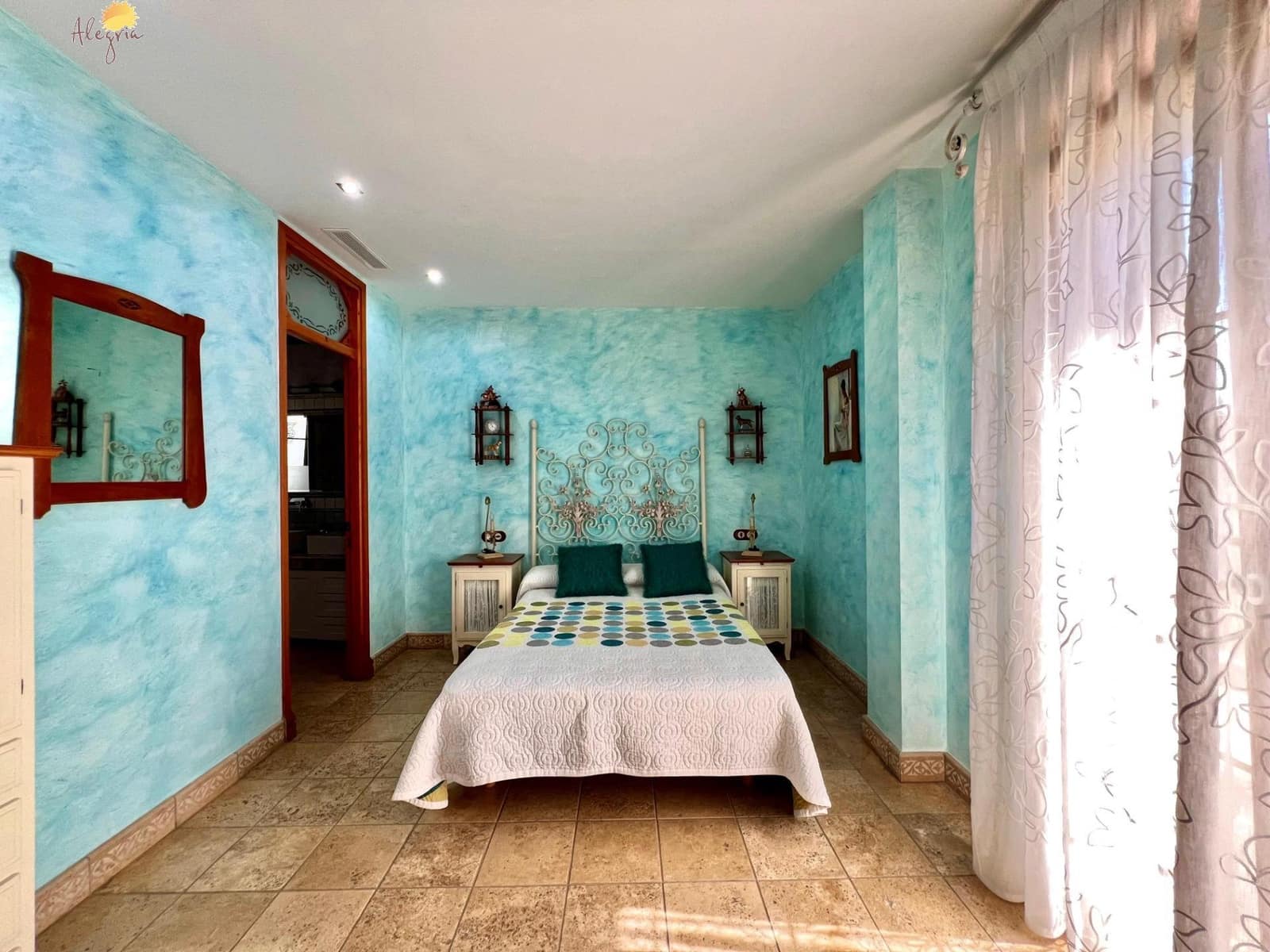 4 slaapkamer Villa te koop in Almoradi met zwembad garage - € 1.180.000 (Ref: 10081267)