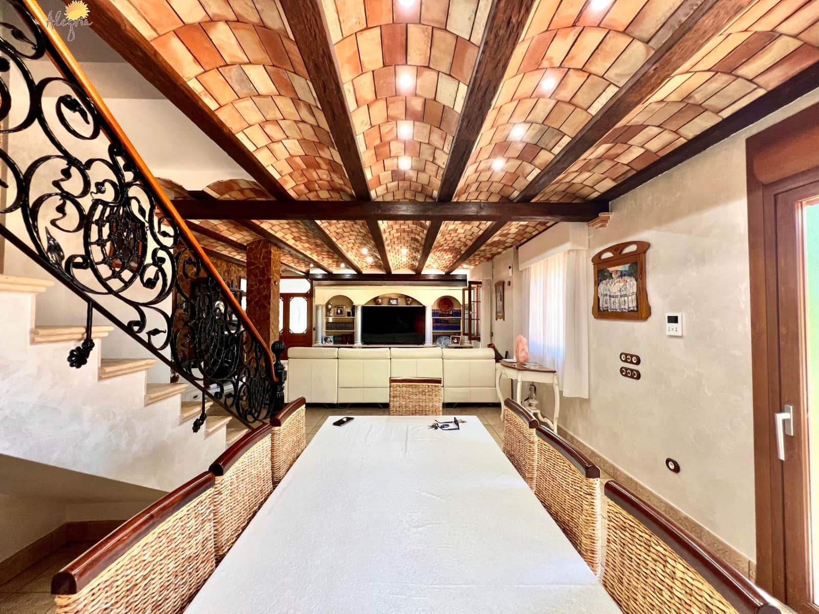 4 slaapkamer Villa te koop in Almoradi met zwembad garage - € 1.180.000 (Ref: 10081267)