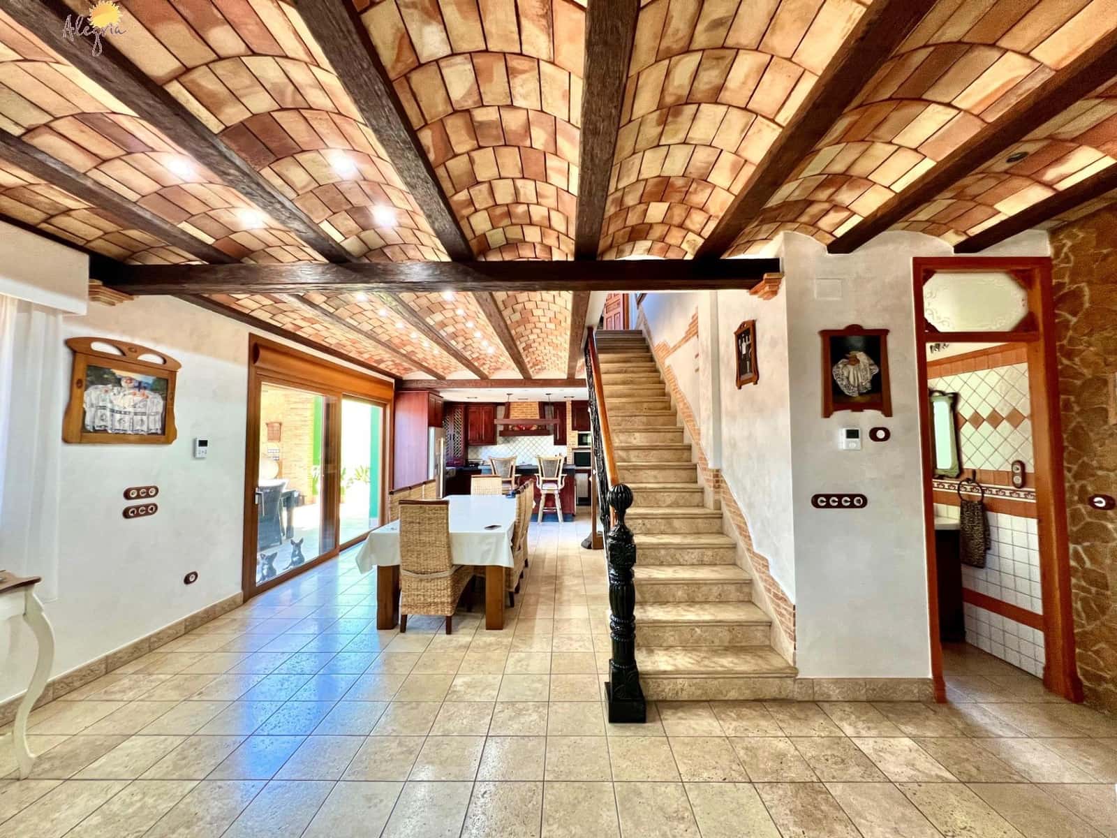 4 slaapkamer Villa te koop in Almoradi met zwembad garage - € 1.180.000 (Ref: 10081267)