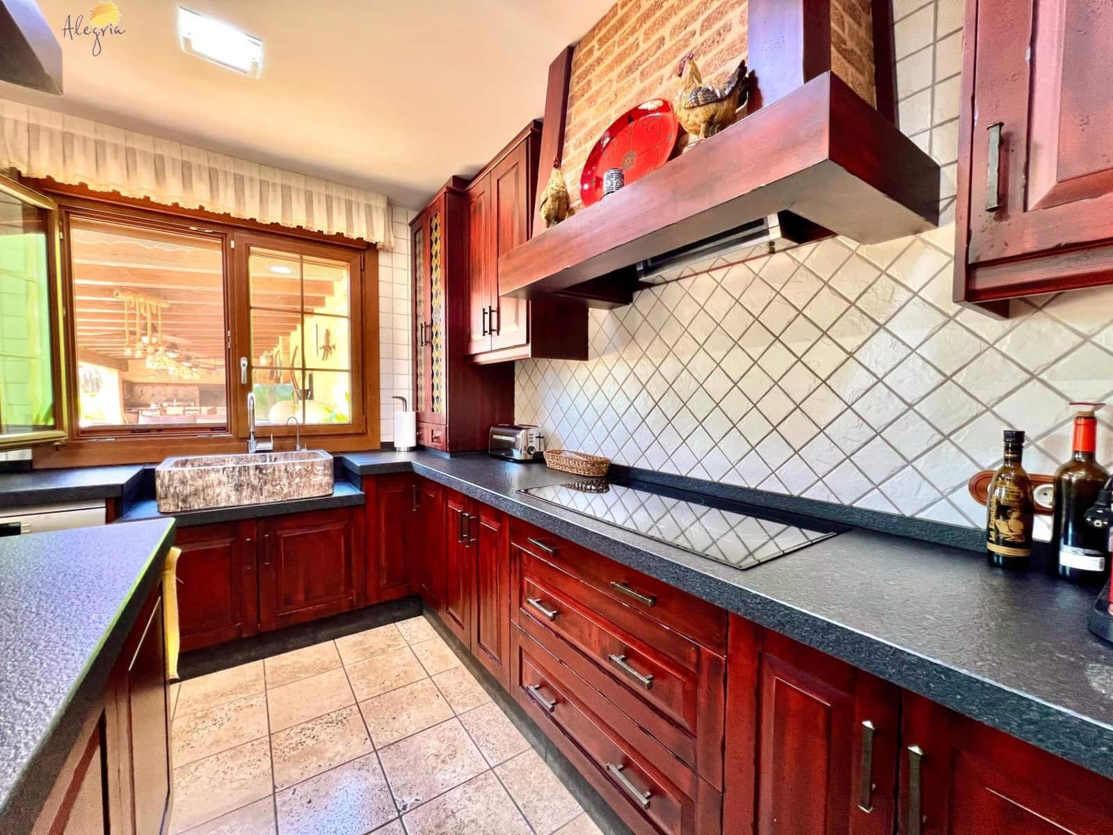 4 slaapkamer Villa te koop in Almoradi met zwembad garage - € 1.180.000 (Ref: 10081267)