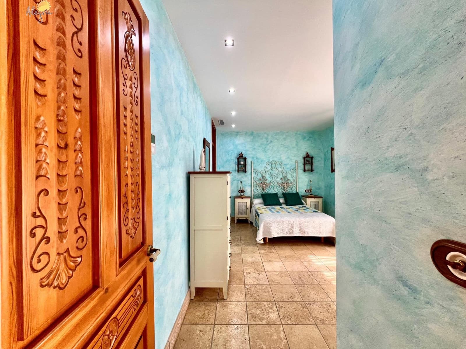 4 slaapkamer Villa te koop in Almoradi met zwembad garage - € 1.180.000 (Ref: 10081267)