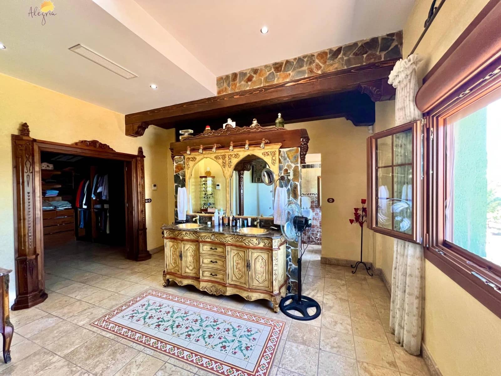 4 slaapkamer Villa te koop in Almoradi met zwembad garage - € 1.180.000 (Ref: 10081267)